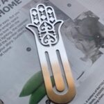 Hand 3 - مفرغ - Bookmark